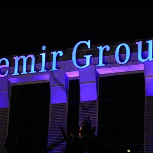 holding dis cephe tabela holding dis cephe tabela